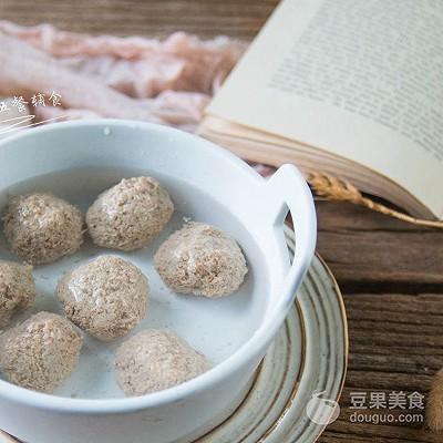 白菜牛肉丸——宝宝辅食