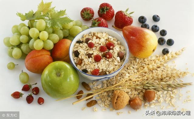 过年了，哺乳宝妈贪吃海鲜害了宝宝，后悔不已