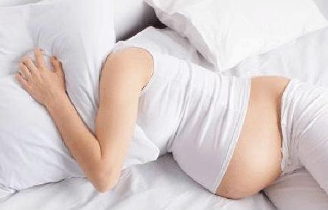 孕妈失眠对大人孩子都不好，5个助眠小妙招，缓解失眠睡得香