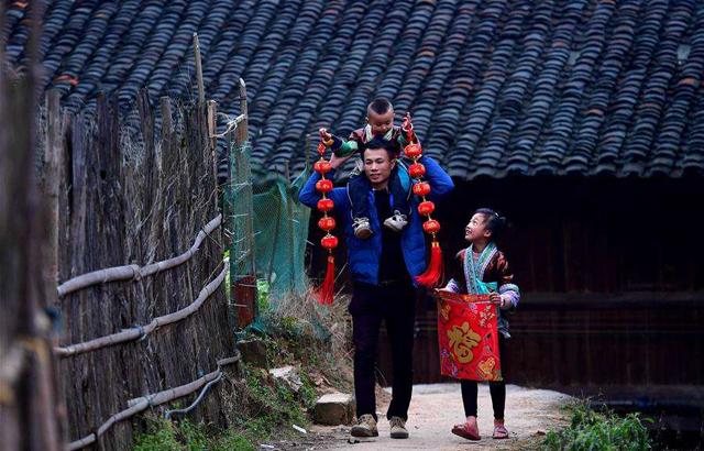 最容易传承的教养是孝顺！你现在怎么对爸妈，将来孩子怎么对你