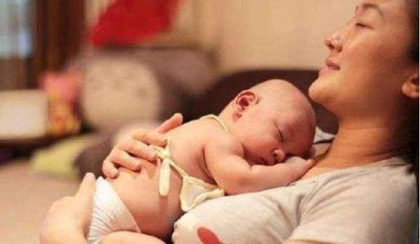 女人刚生完孩子会有哪些感受？看完让人心里酸酸的