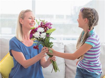 现在你怎样培养孩子，决定你有什么样的晚年生活