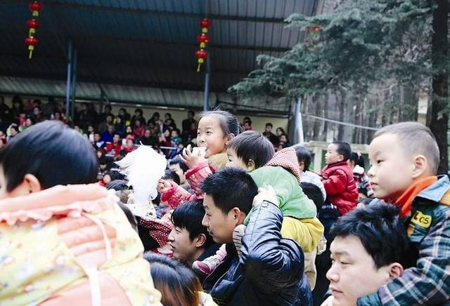 春节多陪陪孩子，这比其他事情更重要，过几天他们又成了留守儿童