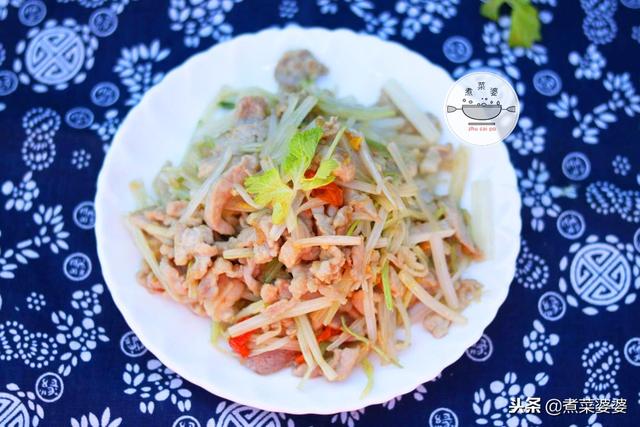 补钙别老喝骨头汤，这菜2块钱一把，赛过6个鸡蛋，更胜2杯牛奶