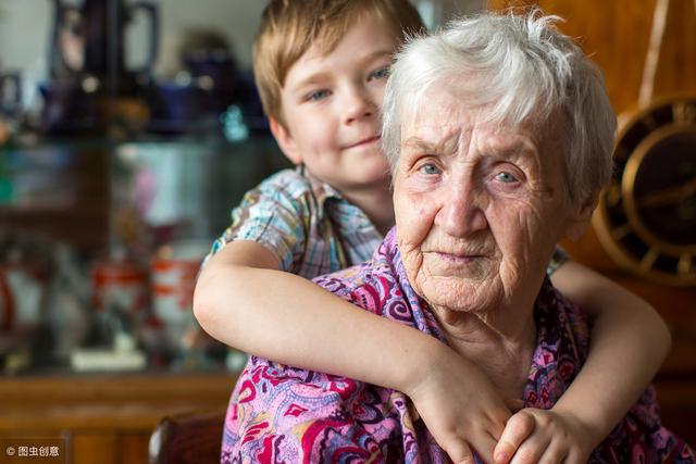 爷爷奶奶没给宝宝买过一分钱的东西，还天天说疼，这种疼是真的吗