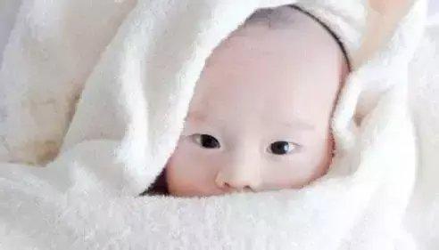 四个表现说明孩子缺锌了, 不引起重视, 可能对智力发育有影响
