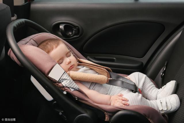 春节出行，孩子不愿坐安全座椅？三招让宝宝乖乖坐好