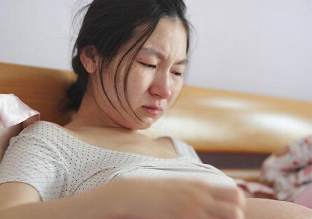 怀孕后的这两种现象很反常，只有孕妈最清楚，有点心酸和委屈