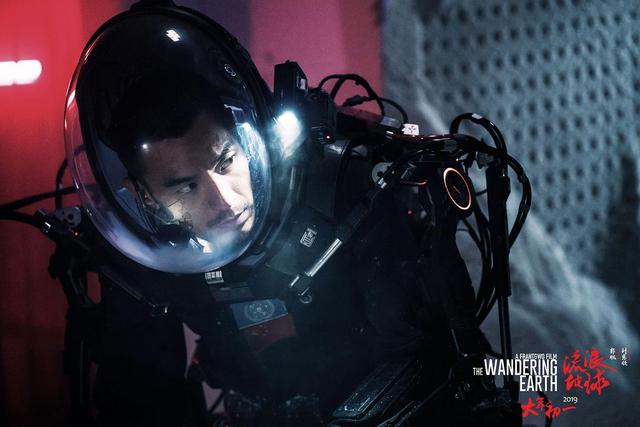 看完《流浪星球》，做个火箭喷射实验，让小朋友亲自感受科学原理