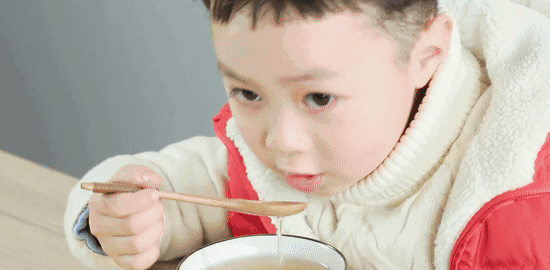 为什么孩子鼻涕不流了,咳嗽却一直没好透呢?