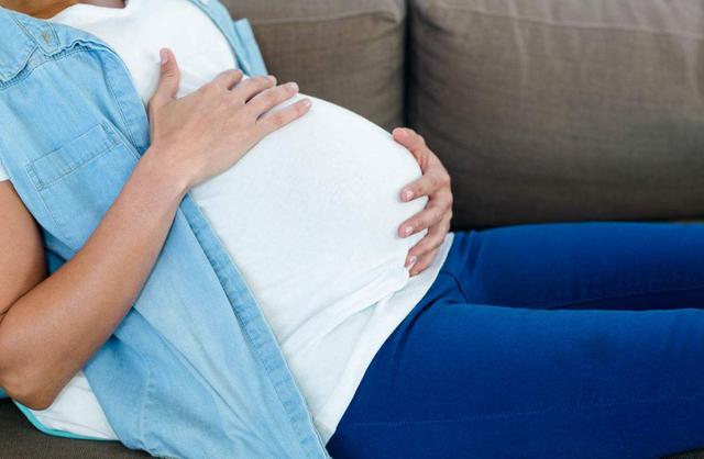 孕妇肚子不能随便摸？看完原因后，原来讲究有那么多！