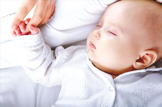 吃得好不如睡得好！5个促进宝宝睡眠的小妙招，让宝宝睡好觉！