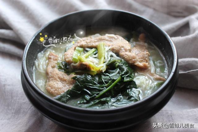 这菜是“补钙王”，和它搭配补铁补钙最适合春天，长得高眼睛亮