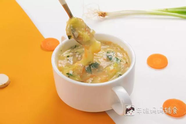 一口补铁、两口补钙、三口满满维生素，过年给娃吃点好的