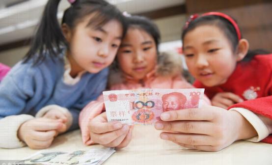 孩子压岁钱是他自己保管还是父母代管，这位宝妈的决定，值得学习