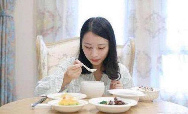 孕期真正的危险食物只有这三类，其它放开吃，你还在傻傻忌口吗