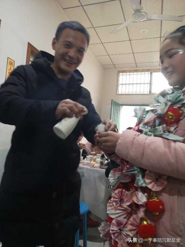 陕西民俗：给娃全灯
