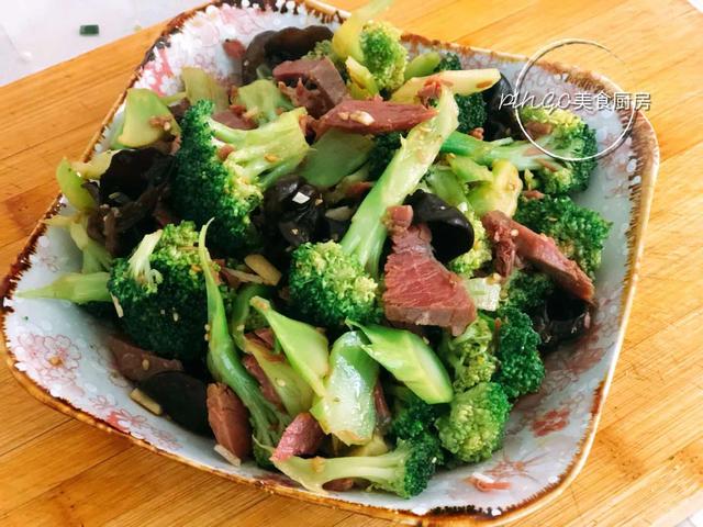 立春后，这菜再贵也要吃，孩子吃了只长筋骨不长肉，越吃个头越高