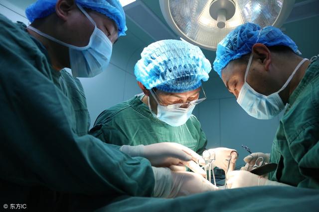 4个月宝宝险丧命，医生竟然怀疑宝宝是被“拐”来的！