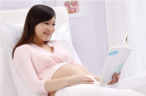怀孕38周了，宝宝还没有任何反应，正常吗？