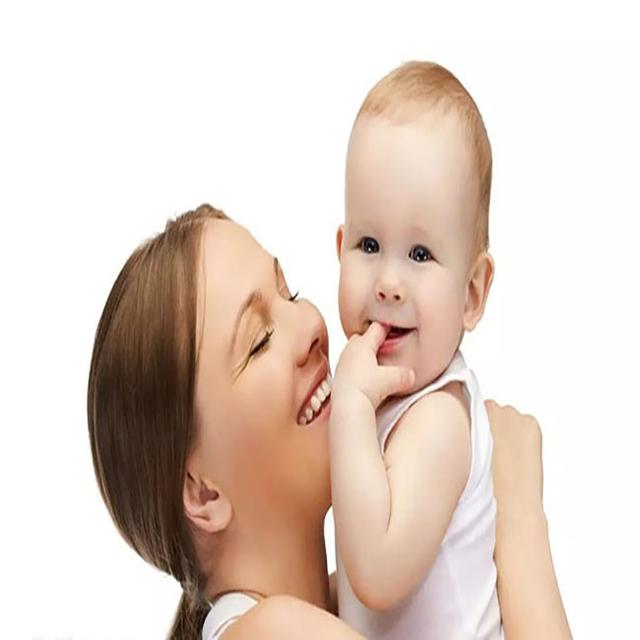 格格：婴儿出生后，每月的身高体重分别是多少？过来人和你分享