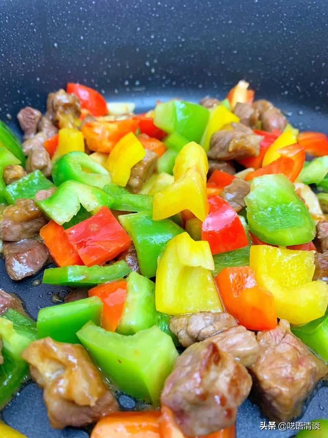 彩椒牛肉粒儿，孩子吃了补铁不缺维生素，这个比吃保健品还营养