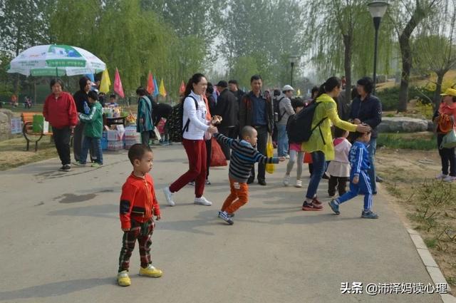 男孩好动就是专注力差吗？其实是女孩的专注力差不容易被发现