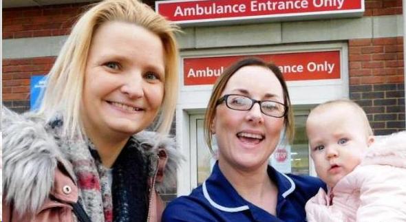 女老师每周工作80小时不知已怀孕 直到自己刚生下孩子