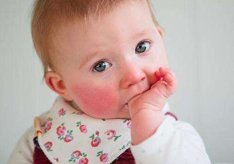 家长2个坏习惯，容易造成宝宝脾胃不和，很多家长不知道