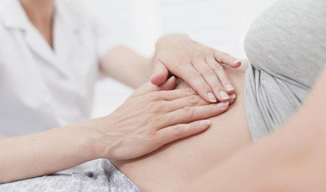 如何降低分娩过程中的风险，尽量顺产，哪些情况在孕期可以避免？