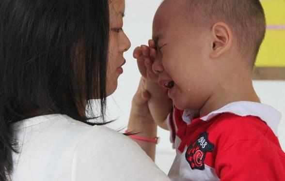 孩子排便酸臭还有泡沫？以为是腹泻？儿科医生：原因在这里