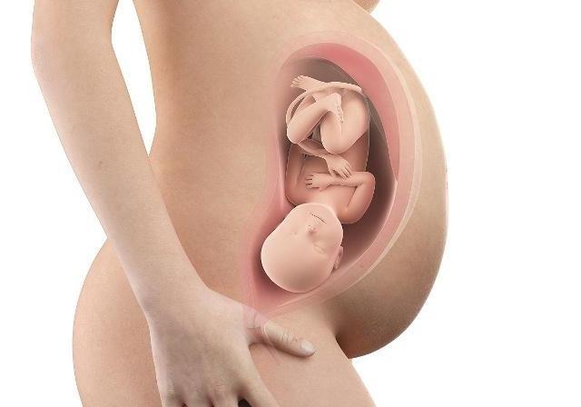 孕晚期，孕妇爬楼梯，有助于顺产吗？看完后你就知道了！