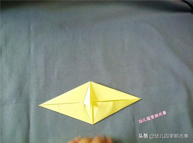 图文步骤|幼儿园亲子手工折纸DIY之站立的公鸡