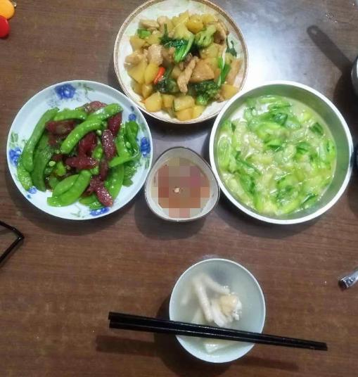七顿花样月子餐，别看食材很常见，但寻常食材，做出不寻常的味道