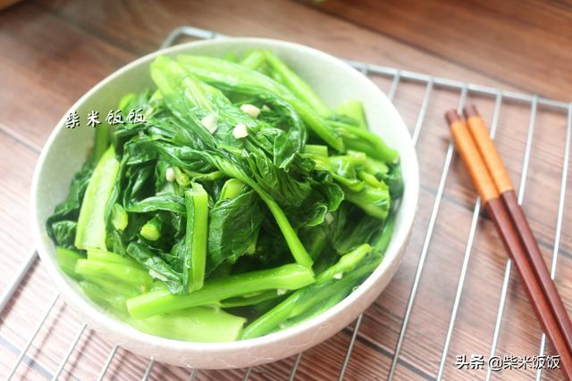 补钙吃钙片不安全，这菜3.5元一斤，补钙极佳，吃它补钙才靠谱！