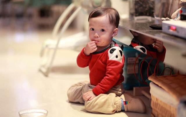 “大宝照书养，二宝照猪养”，结果引人深思！养孩子，方式不重要