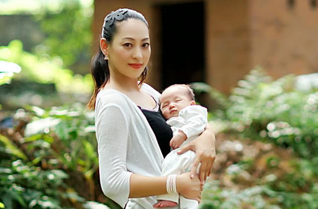 格格：为什么孩子一哭就找妈，真相只有一个！