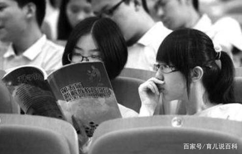 为什么进入高中，女生成绩越来越差，男生成绩却越来越好？