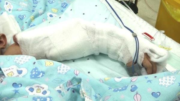 家人忙着开店做生意，三岁女儿从9楼家中掉到了4楼