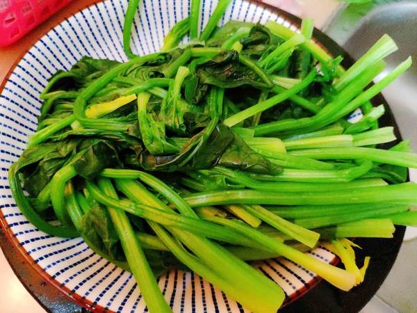 这菜3块钱一斤，大家全都抢着买，富含叶酸能消食，孕妇得常吃！