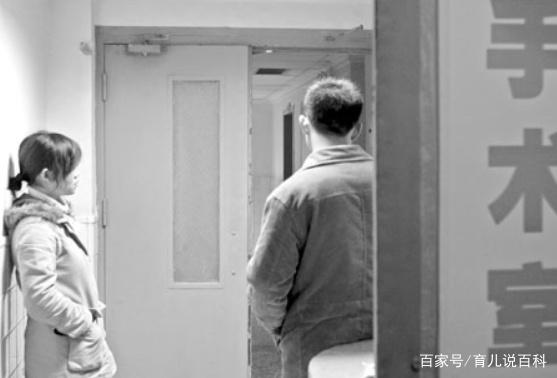 超过预产期26天顺产生下儿子，因为一声屁响，产妇永远醒不过来了