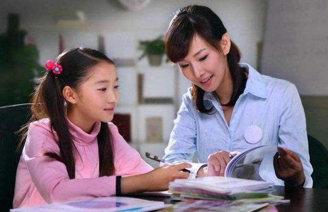 不生儿子老了会后悔？为生儿子拼二胎依然流行，原因既现实又可笑