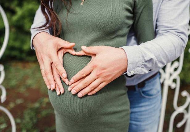 怀孕7个月后，孕妈要多注意这3个问题，对胎儿发育很重要！