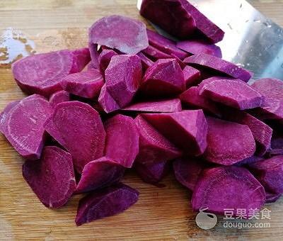 #精品菜谱挑战赛#辅食计划+水晶紫薯卷
