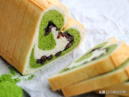 颜值高有内涵 味道超好吃 心形蜜豆抹茶吐司 宝宝最爱吃的面包