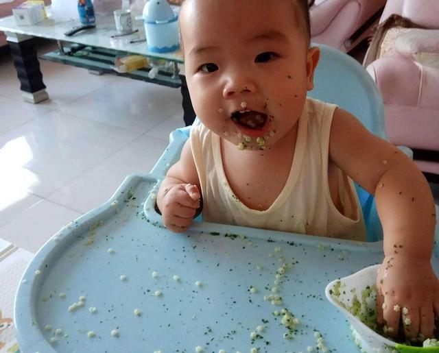 母乳在这个时间停最好，如果超过了，对宝宝身体这一功能有损伤
