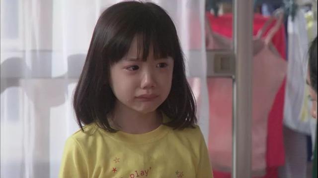 著名心理学家：父母的这5种行为，正在培养一个低情商的孩子