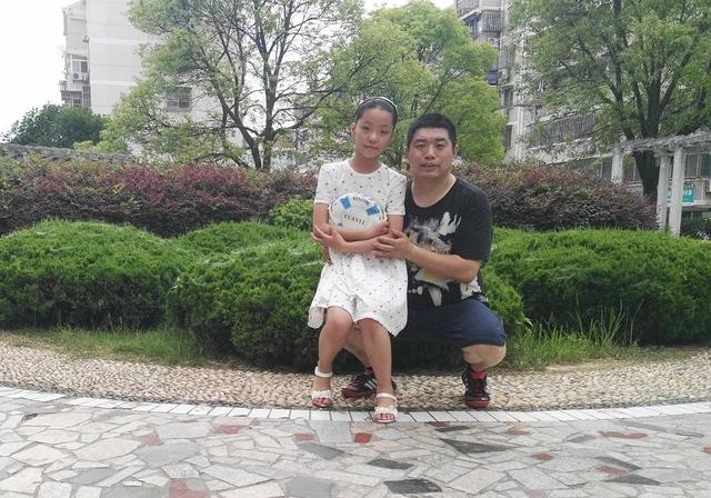 为什么女儿和爸爸更亲近？这几个原因让妈妈看了，心理会平衡