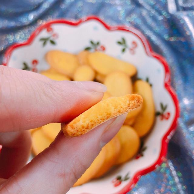 宝宝两岁前，要多吃一些“手指食物”，不然可能耽误他们的发育哦
