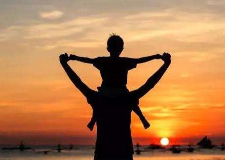 父亲是一个终身的职业，你是否做好了？下面5种爸爸不要当